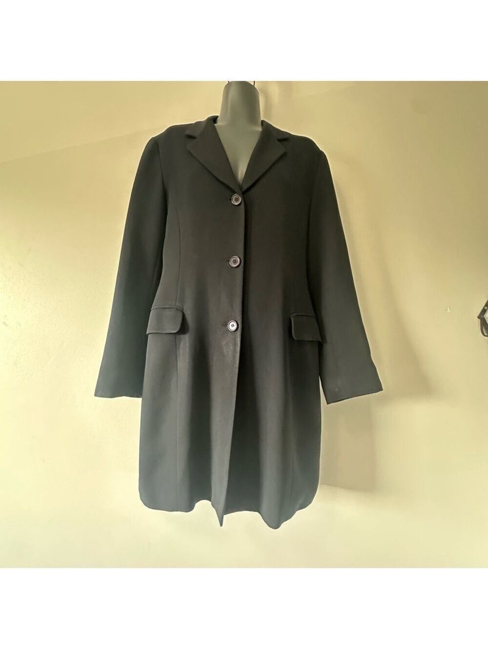 Club Monaco Black Blazer Coat Timeless Tailored Design Size 6